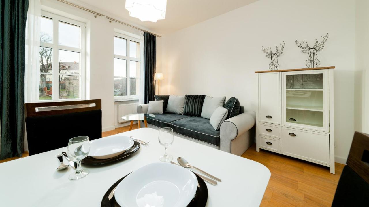 Apartamenty Everysky - Gorna 8 イェレニャ・グーラ エクステリア 写真